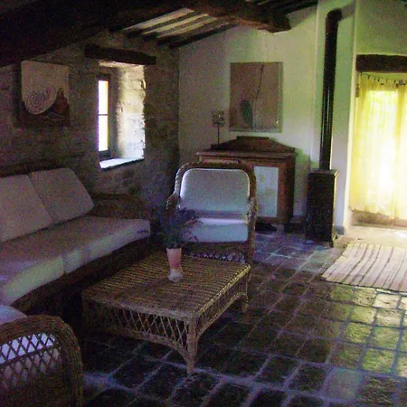 Antico-borgo-le-torricelle-kleines-haus Holiday home