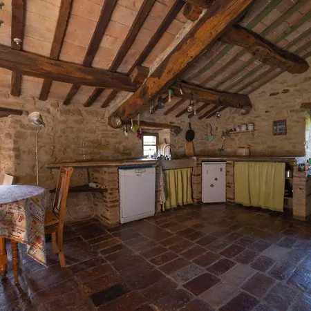 Сasa de vacaciones Antico-borgo-le-torricelle-kleines-haus *