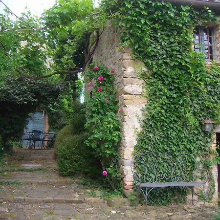 Holiday home Antico-borgo-le-torricelle-kleines-haus